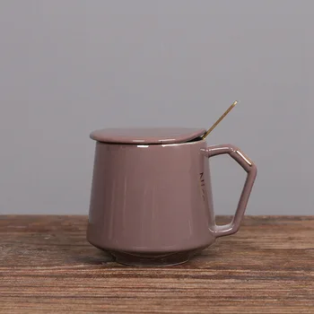 Креативна чаша Кафе, чаша Скандинавски чаша керамична чаша с капак, чаша, една лъжица, една капачка домакински чаша за вода креативна чаша