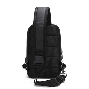 Нова Чанта на Едно Рамо за Мъже, Черни Модерен Тийнейджърските си Чанти с Голям Капацитет, Студентски Спортен Раница на Открито с USB Порт за Зареждане